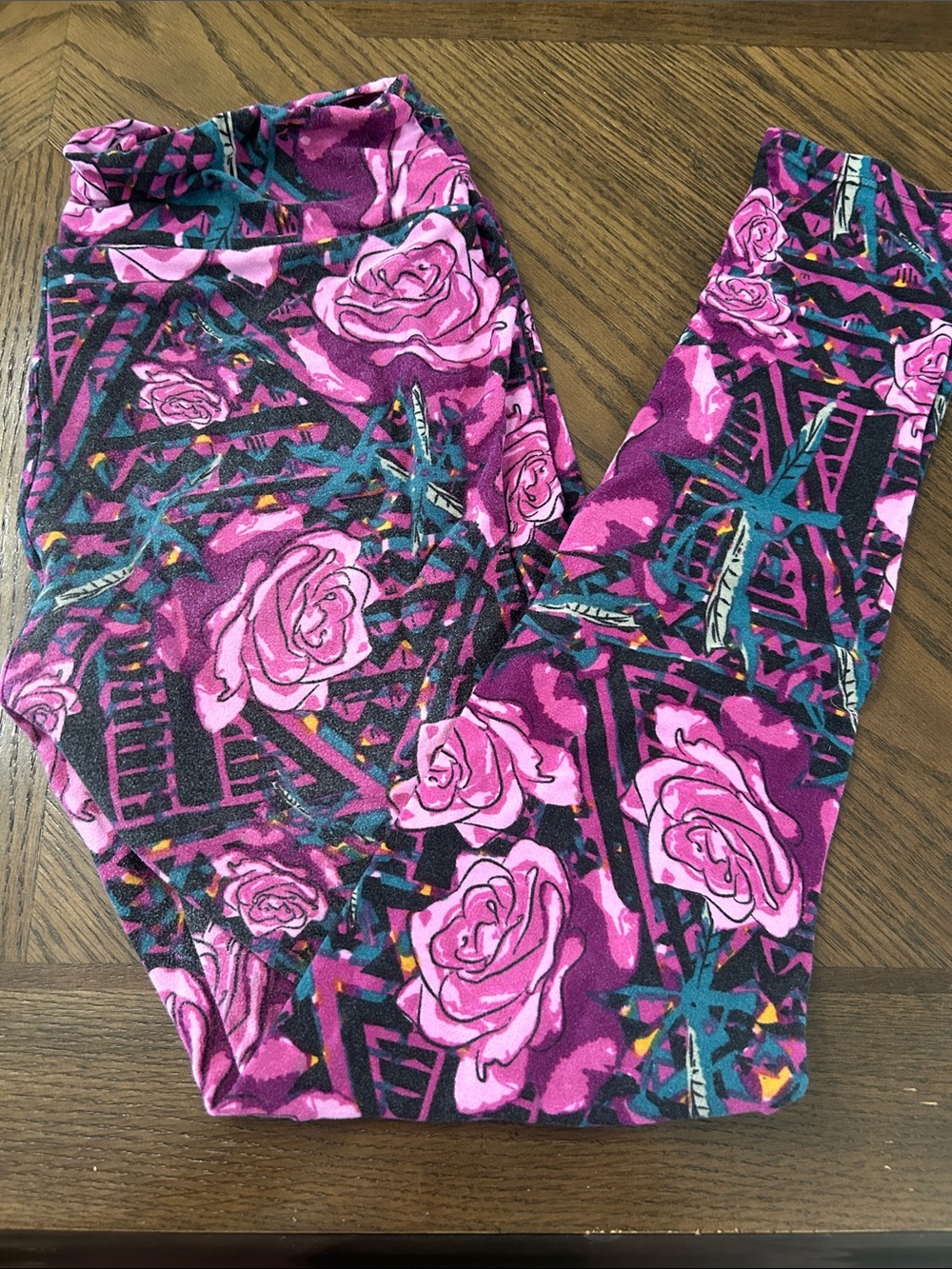 LuLaRoe Hot Pink Rose Print Leggings with Teal Accents
